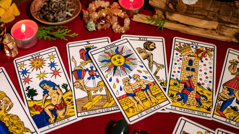 jeu de carte utilisé pour la taromancie